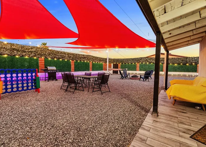 Retreat - With King Bed - 10 Min From Airp - Unit C Сasa de vacaciones